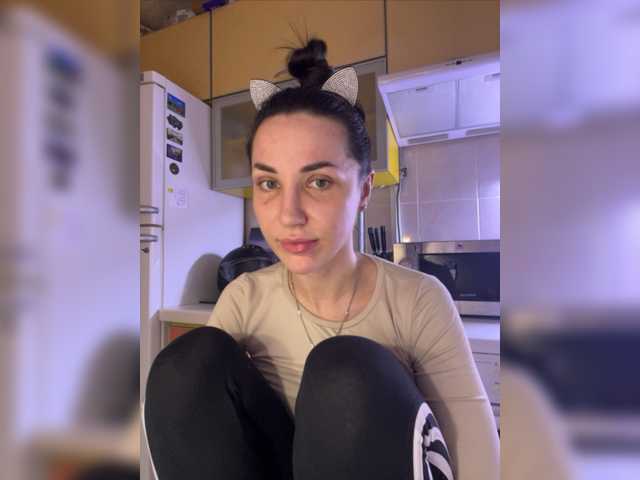 لقطات البث -MILFANN-