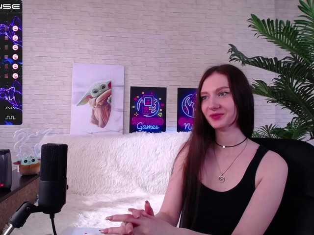 لقطات البث KiraRumGirl