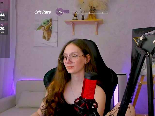 لقطات البث KiraRumGirl