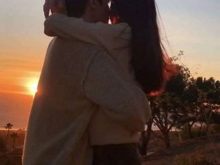 دردشة الفيديو المثيرة -M-A-D-R-I-D-