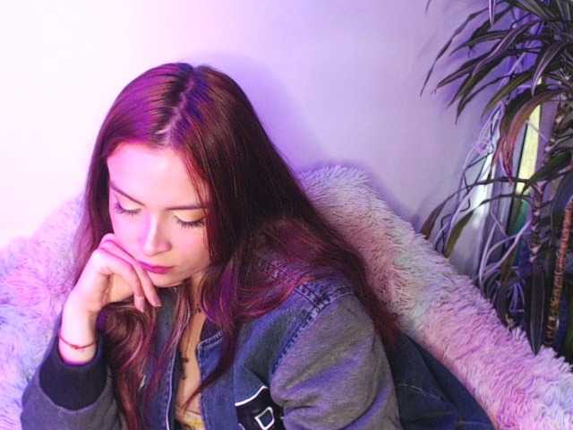 لقطات البث -Melany-01