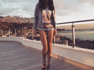 دردشة الفيديو المثيرة -MILLI-