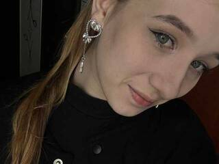 دردشة الفيديو المثيرة 6christina6