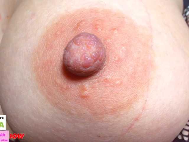 لقطات البث bigtitsasss