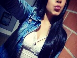 دردشة الفيديو المثيرة aamelie