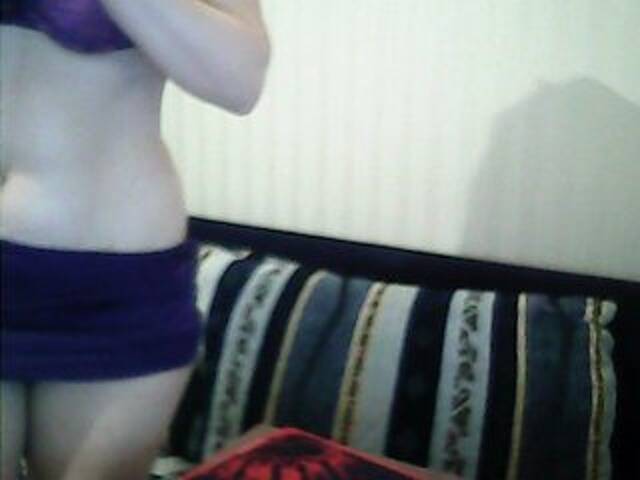 لقطات البث Abbi-love