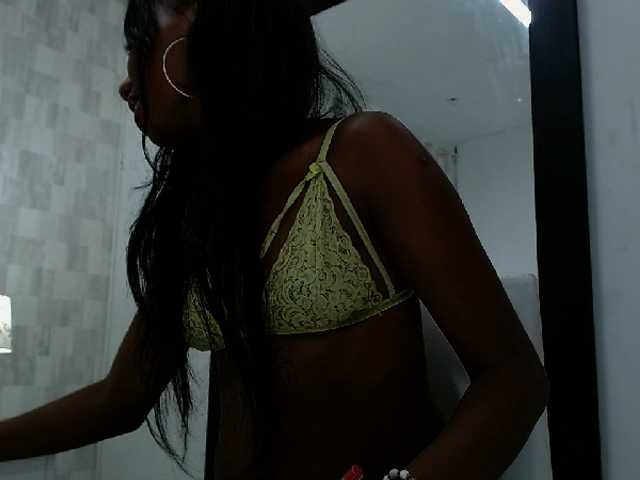 لقطات البث AbbigailSmith