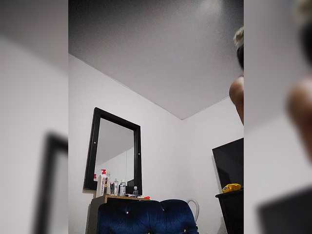 لقطات البث AdaExotic