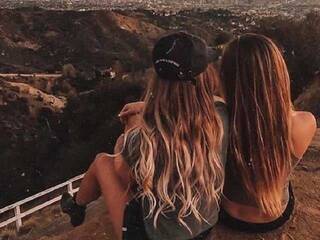 دردشة الفيديو المثيرة adahlia-angel