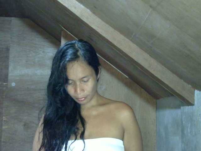 لقطات البث Adanna