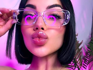 دردشة الفيديو المثيرة AddictedSabi