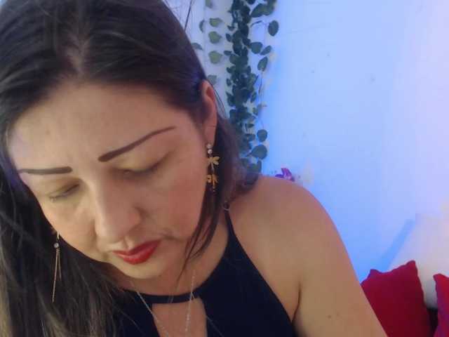 الصور Addison04 hello, follow me so that bonga enables me on twitter´´the sound of the tokens excites me´´ #mature #milf #bigass #bigboobs #dominatio @total n @sofar @remain