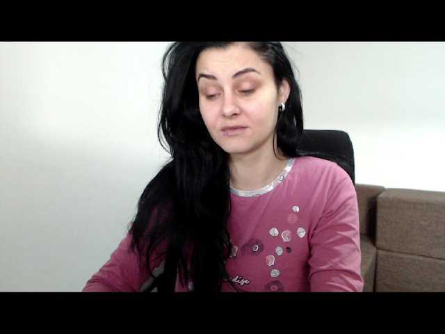 لقطات البث Adeelynne