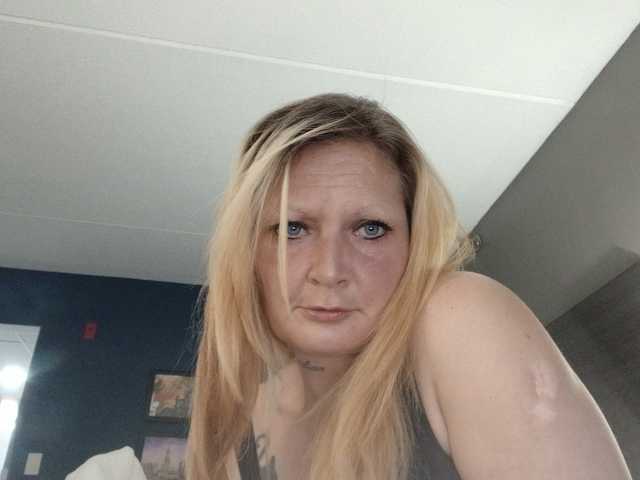 صورة الملف الشخصي Adelaideskyy
