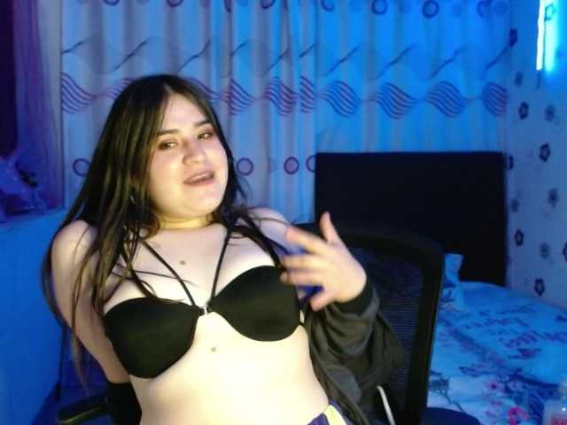 لقطات البث AdeleBlue