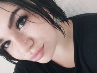دردشة الفيديو المثيرة Adelina02