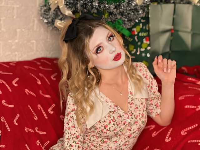 صورة الملف الشخصي AdelinaAngel