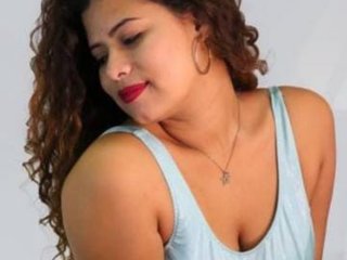 دردشة الفيديو المثيرة Adelle32