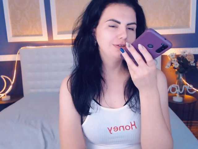 لقطات البث AdelMia