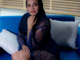 دردشة الفيديو المثيرة adhilaa-