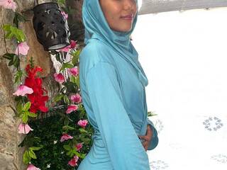 دردشة الفيديو المثيرة AdilaFaez