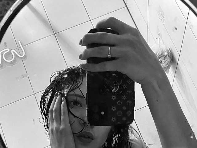 صورة الملف الشخصي Adri-curly