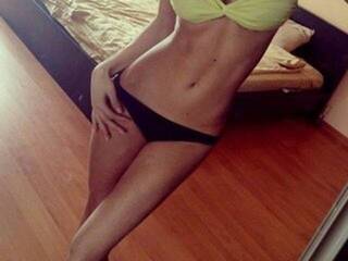 دردشة الفيديو المثيرة BellaO18