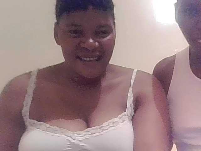 لقطات البث AfricanQueens