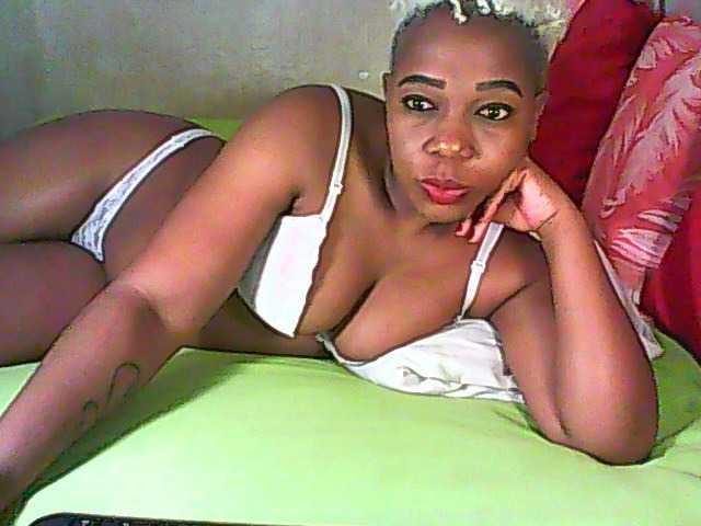 لقطات البث AfriGoddess