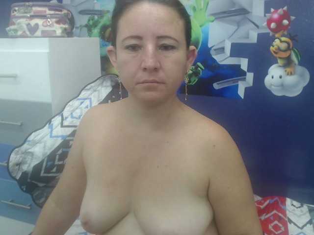 لقطات البث Afroditahass