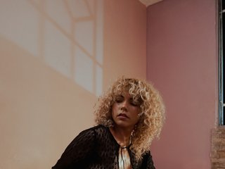 دردشة الفيديو المثيرة AgataAstor1