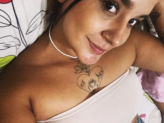 دردشة الفيديو المثيرة agatha4