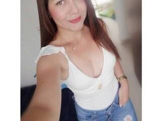 دردشة الفيديو المثيرة AgathaChruse