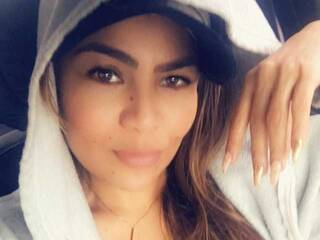 دردشة الفيديو المثيرة AgathaRc