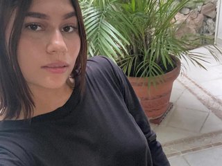دردشة الفيديو المثيرة AidaBitar