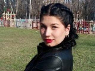 دردشة الفيديو المثيرة aienur