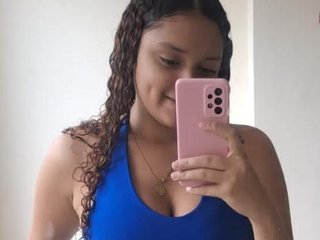 دردشة الفيديو المثيرة Aiixa