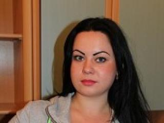 دردشة الفيديو المثيرة ailenna