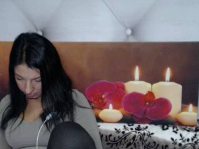 لقطات البث Aisha255