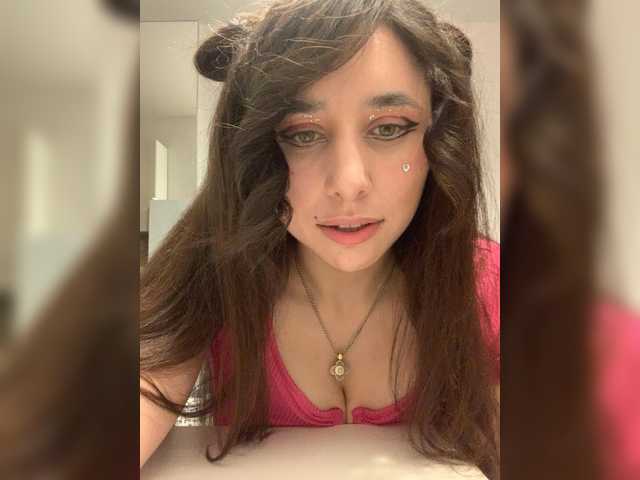 لقطات البث AkiraAi