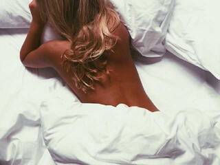 دردشة الفيديو المثيرة Al-bee