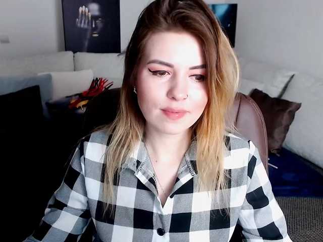 لقطات البث AlanaSun