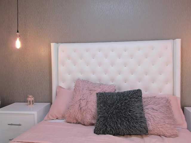 لقطات البث AlegnaTaylor