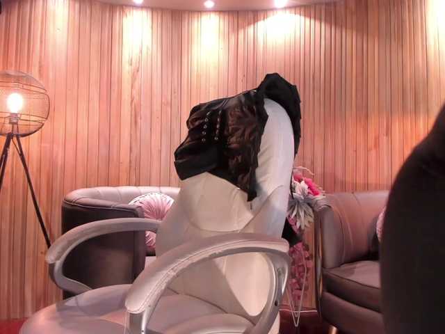 لقطات البث AlexaField