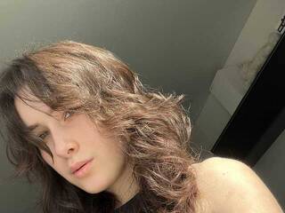 دردشة الفيديو المثيرة alexastay