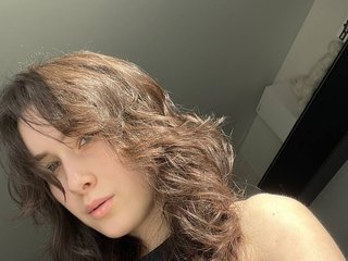 دردشة الفيديو المثيرة alexastay