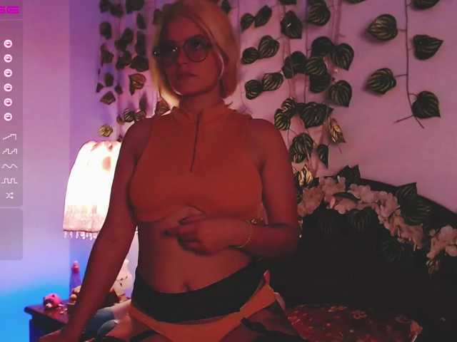 الصور AlexFiisher ♥​Welcome ​to ​my ​room, ​every ​contribution ​is ​important, ​Enjoy ​ur ​time ​here♥​Roll the Dice 35Tks / Lush ON / Flash Tits 33Tks/Pussy in cam 5minutes 99Tks