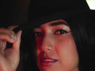 دردشة الفيديو المثيرة alexxbeell