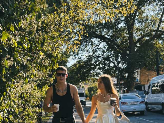 صورة الملف الشخصي Alexxpussy