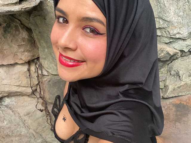 صورة الملف الشخصي AliaAsad